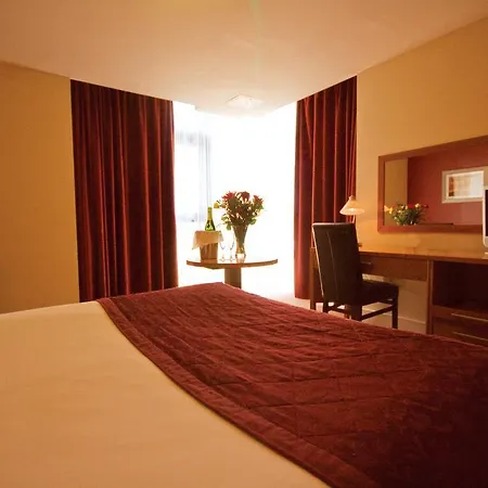 Hotel Ardmore 3*
